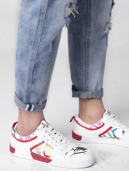 Destroy Wash Distressed Floral Embroidery Jeans