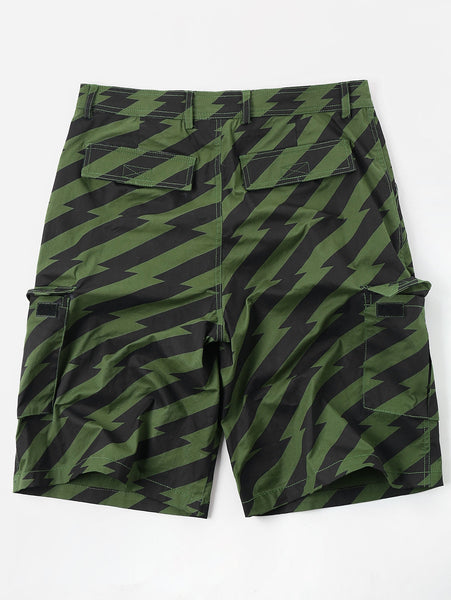 Pockets Design Diagonal Stripe Cargo Shorts