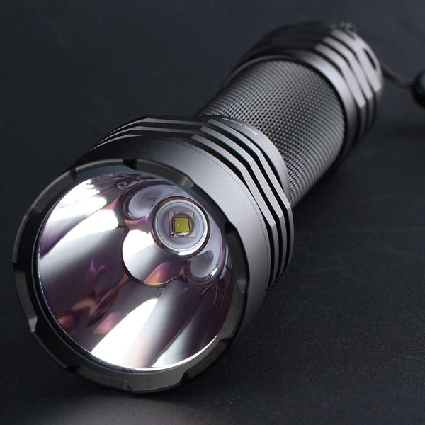 Convoy M21A Flashlight SST40 2300lm 6500K 21700 18650 White Tint LED Torch