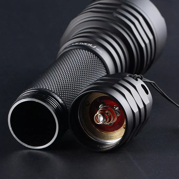 Convoy M21A Flashlight SST40 2300lm 6500K 21700 18650 White Tint LED Torch